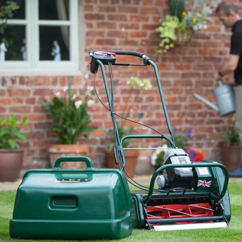 Allett Liberty 43 Battery Cylinder Mower Image4