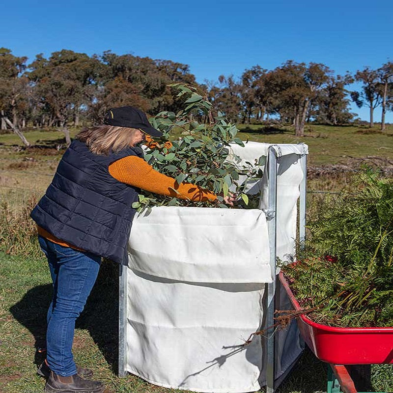 Bullmax Wool Pack Frame used for Green waste collection