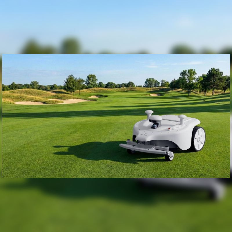 FJD Titan Robotic Mower operating autonomously on a professionally maintained golf course, delivering precise commercial turf mowing with RTK and LiDAR navigation, systematic coverage, intelligent obstacle avoidance, and consistent cutting performance across expansive fairways and greens.