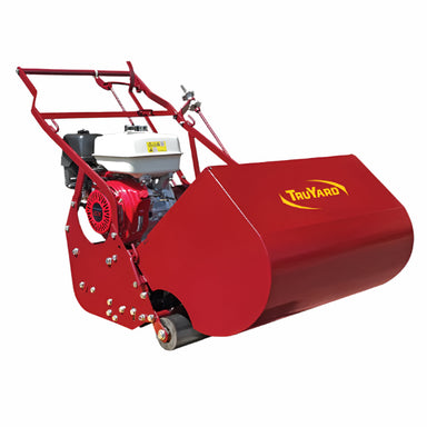 The Truyard RMC660 features a 26" cutting width, Honda GX270 or Briggs 10hp engine, six-blade hardened cylinder, adjustable 6–32mm cutting height, self-propelled dual clutch drive, large 120L catcher, steel rollers, and weighs 160–170kg.
